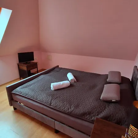 Guest house Gutenberg Balatonalmadi