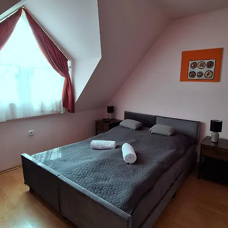 Guest house Gutenberg Balatonalmadi